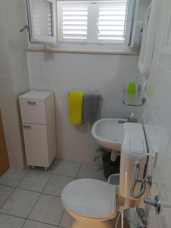 Apartmani Trubi 1 Vodice Exterior foto