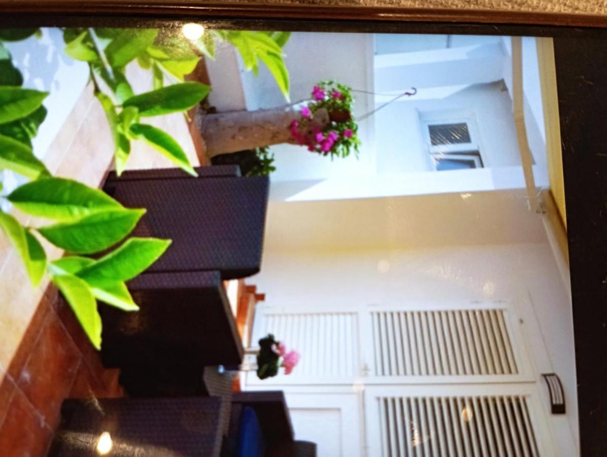 Apartmani Trubi 1 Vodice Exterior foto